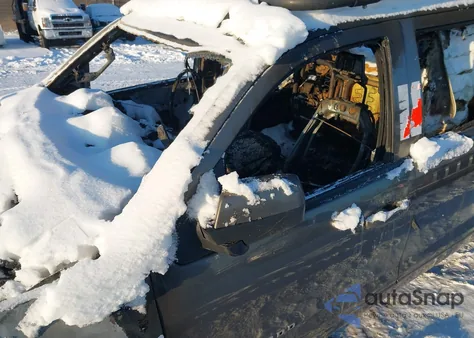 2015 Chevrolet Silverado 1500 1Lt z USA, uszkodzony, nr VIN 3GCUKREC9FG415499